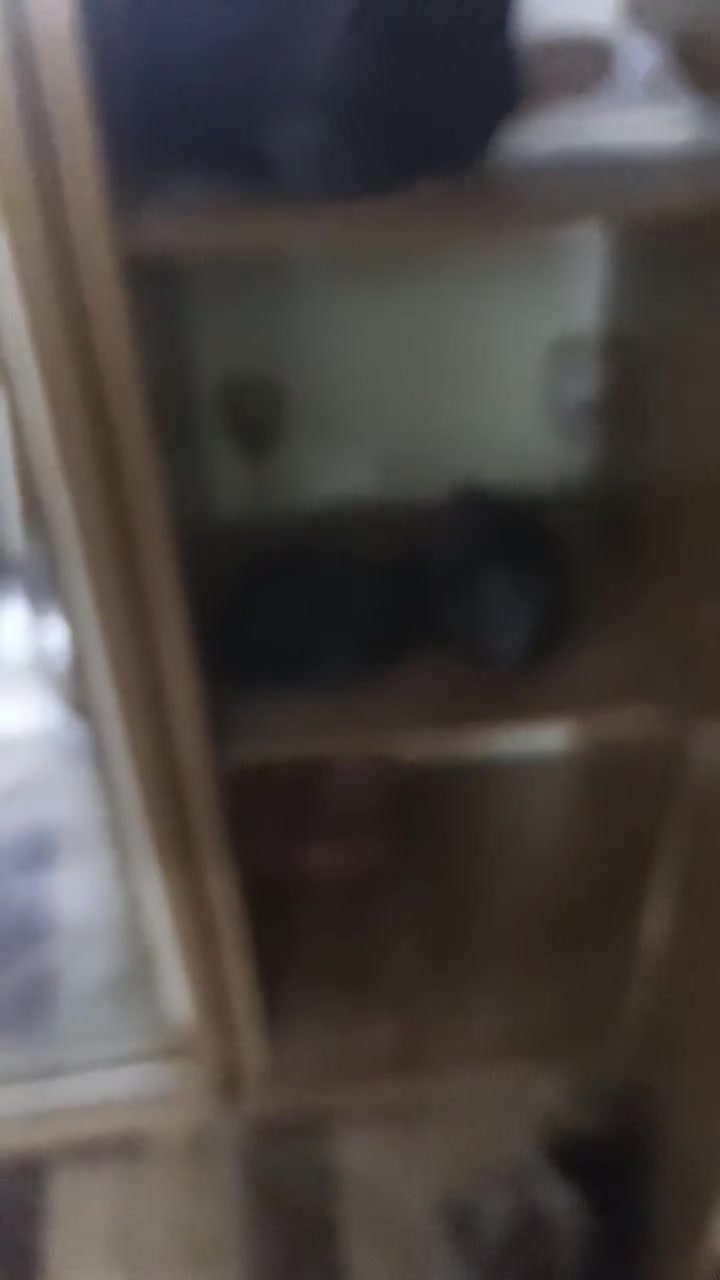 السلام عليكم
غرفه تركيه نضيفه للبيع
نقصها جربايه فقط
حط سعرك ابيع ال اعلا سعر 
مكانها بل شعب 
رقمي ***********
