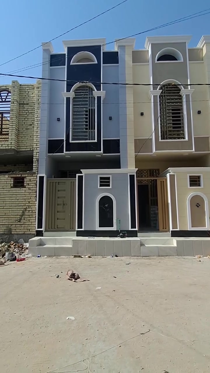 السلام عليكم
ثنين بيوت ٥٠ متر طابق ونص الموقع كربلاء قرب مستشفى الكفيل مجمع ذو الفقار السكني واسعارهن مناسبه جداا طابو سند ٢٥  اي استفسار *********** اتصل واحنه بالخدمه
