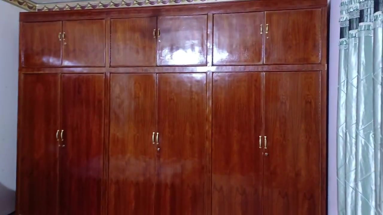 غرفه نوم حطاطه خشب ثقيل  مستعملة للبيع العنوان الخالديه شارع20 قرب مدرسة المجد
  للاستفسار 
***********
***********
