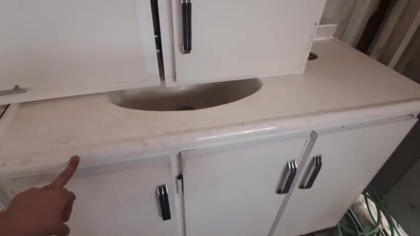 سلام عليكم  كونترات مستعمل للبيع العنوان بغداد واتساب ***********
