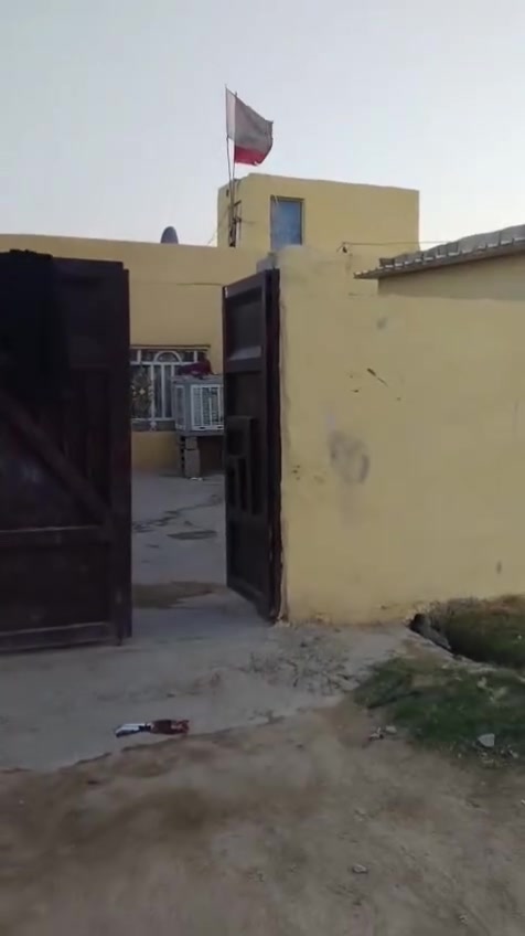 بيت اللبيع زراعي خلف الحسينيات مباشر السعر 20 قريب من السوق والشارع العام. ت***********
