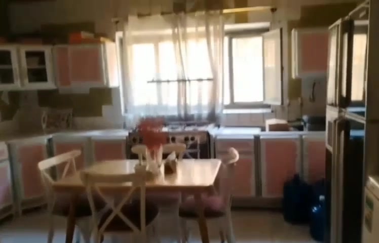 دار للبيع طابو صرف
المساحه//270متر طابقين
الموقع //حله حي الضباط شارع الكابينات على شارع تجاري 
( سعر المتر مليون و600 ) 
المحتويات /
الطابق الاول //يحتوي ع هول كبير وصالة استقبال وغرفه ومطبخين حار وبارد َيحتوي ع حمام ومجمع صحيات +طارمه وحديقه وصحيات خارجيه 

الطابق الثاني // علماً الطابق الثاني تكدر كامشتمل معزول كامل او من ضمن البيت 
يحتوي / على هول كبير في الوسط 
وجهت اليسار غرفتين كبيره وهول صغير في الوسط
جهت اليمين يوجد مطبخ ومخزن صغير وممرر طويل كبير +مجمع صحيات
//علماً البيت بناء قوي ومرمم حديثاً يعني نظيف ما يحتاج اي تعديل
للاستفسار اكثر مراسلة الصفحه او واتساب ***********