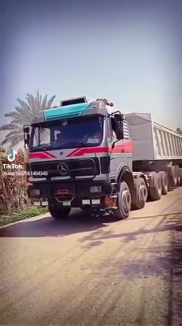 البي 89 مميزه 44 كير 180مجموعه نص جيف 
تخم تاير راس وعربانه جديده 8محور سياره جهزه الى شغل رقم نكليزي بسمي ***********
