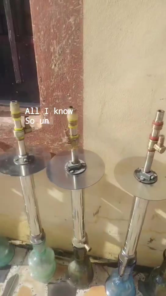 لبيع مستعجل نراكيل طه استيل العدد 30 قطعه شرط طعم دوخان فوال نضافه سعر قطعه 60 بيه مجال رقمي *********** ابيع شلع اخوان مو شراي لايعلق نراكيل انضاف كامل غراضهن

