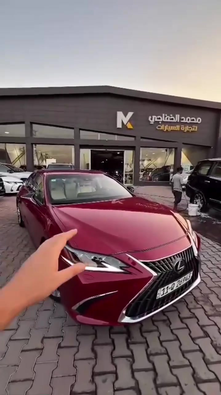 لكزس