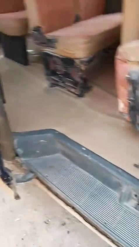 فتون للبيع موديل ٢٠١٠ ابيع هل موجود  مكينه وكير على شرط دوشمه جديده  رقم  ألماني مكاني النجف  رقمي ***********  بي واتساب
