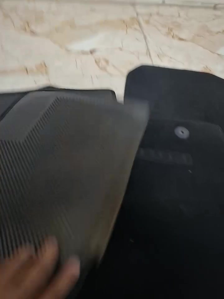 السعر ٣٥ الف
***********
