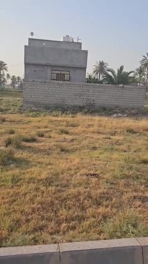 قطع عدد 2 للبيع في الحواش القلعة مساحة الوحدة 240 متر قرب مشروع الماء
للاستفسار اكثر مراجعة مكتب سما بلدروز للعقار مدخل شارع العلوة 
***********
