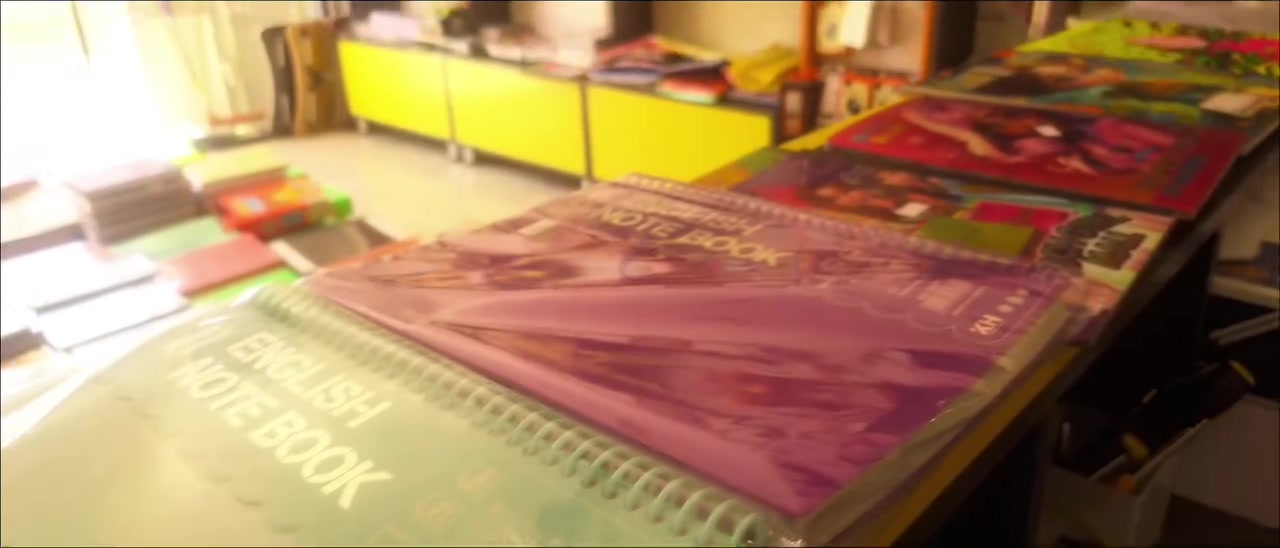 🎒✨ جاهزين لسنة جديدة؟
اليوم كان موعد تجهيز بناتي للمدرسة 🤍
وأحببت أن تكون كل تفاصيلهم مختارة بعناية… من أبسط قلم إلى آخر قطعة بالقرطاسية.
وبما أن التجهيز الحلو يحتاج مكان يوفر كل شي ، كانت اختياراتي من مكتبة السامر أكثر شي عجبني إن كل شي متوفر ومرتب، والاختيارات كلش حلوة، والأجمل إنهم يوفرون عليكم تعب البحث والهوسه ويجهزون القرطاسية حسب الصف والاحتياج 📚🎒
رقم المكتبه واتس اب ***********
وعدهم خدمة توصيل اقضيه ومحافظات 
الله يجعلها سنة دراسية حلوة عليهم، مليانة نجاح وتفوق وأيام أجمل من كل سنة 🤲🏻🤍
