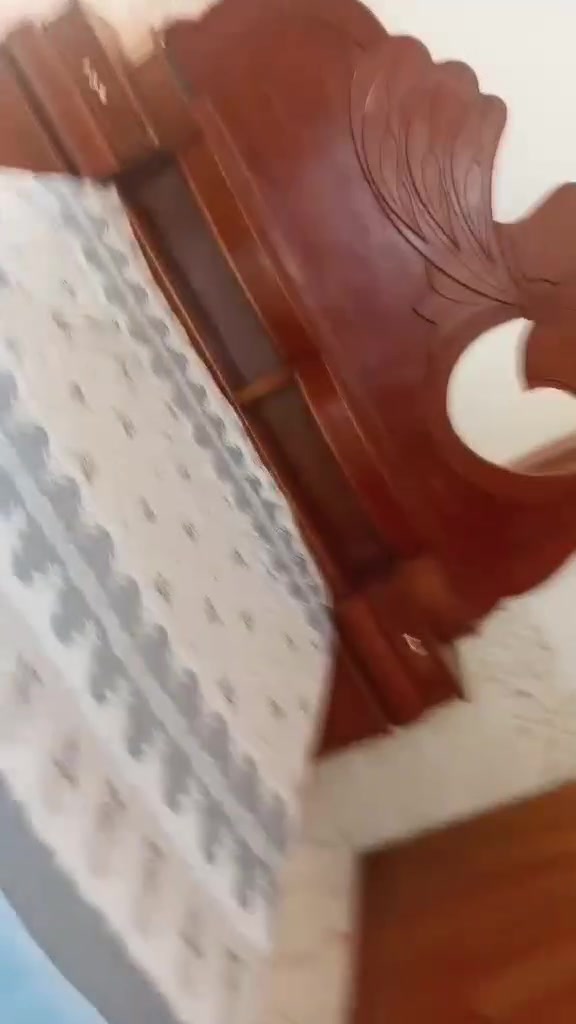 السلام عليكم

غرفه خشاب للبيع

مكلف بنشر ***********
