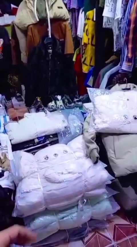 موديلات • محلات أزياء • جملة مفرد