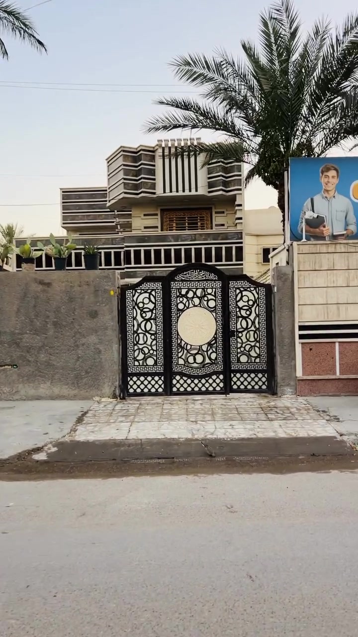 دار للبيع مساحه 500
واجهه 10 نزال 50
بلديات شارع الكهرباء قرب مدرسه الافنان ***********
