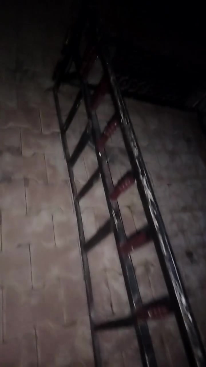 سلام عليكم جناج ستوت للبيع مكان حي نصر سعره ٣٥. بي مجال. ***********
