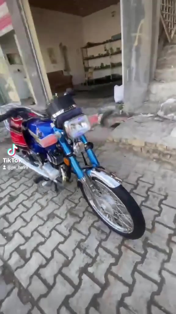 سوزوكي • موديل ٢٥ • من الوكيل