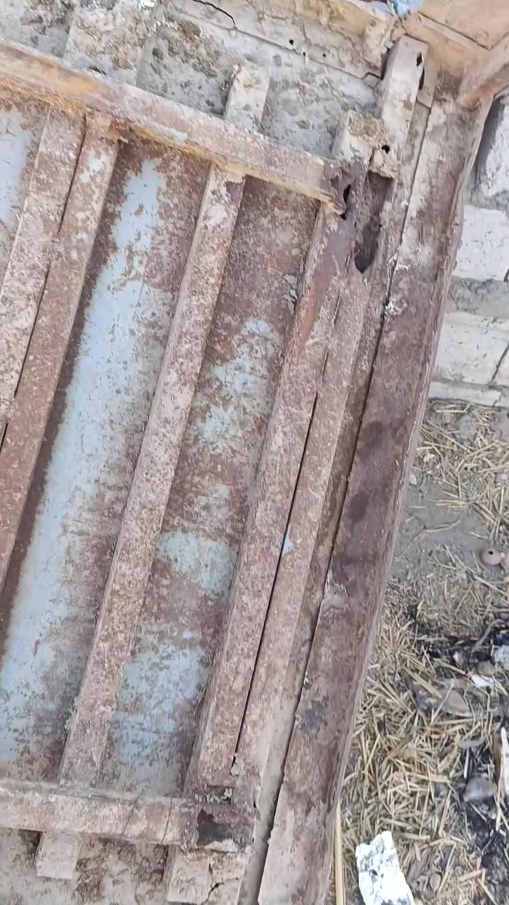 السلام عليكم بدي مال ستوته للبيع مستعمل اوزل الحين بسيط واغراضه موجودات كلهن دعاميه وصفحه وحيده السعر 200 بها مجال ***********
