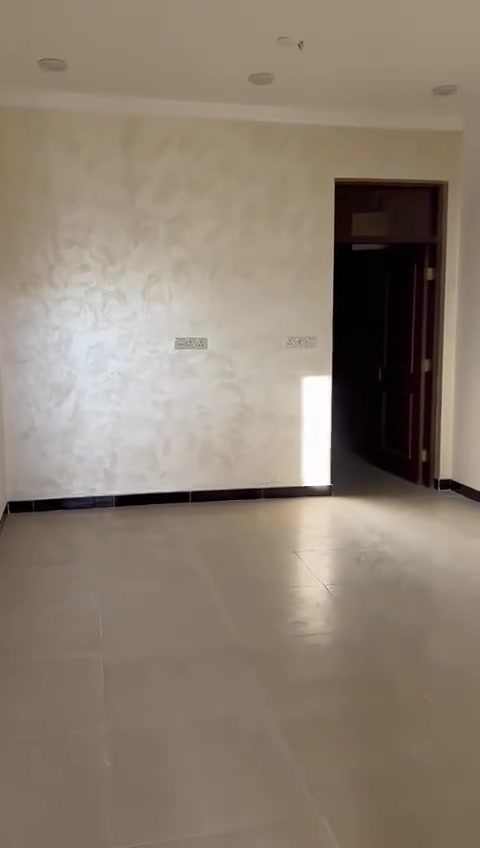شقة للايجار • زيرو • المنصور الزهور
