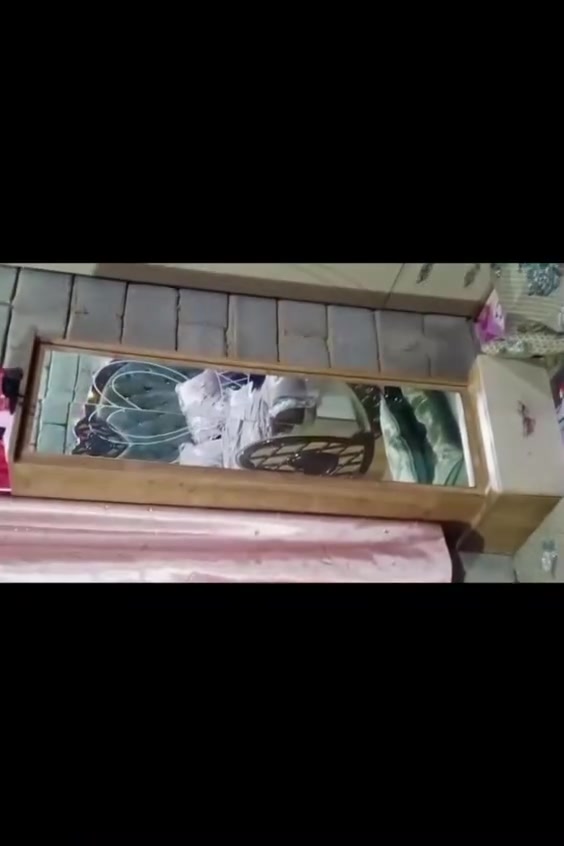 السلام عليكم
غرفة نوم للبيع تركي جديده مستعمله قليل سعرها 325.وبيها. مجال. تواصل. خاص.  ***********//واتساب

