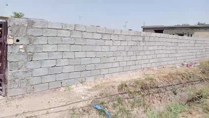 دار للبيع  المساحه لكاع الفين وستميه وخمسين  بيت كامل.  ابو غريب مدخل حمدانيه كاظم العذاب بدايه مال مدخل سعر خاص  اتصال ع رقم *********** واتساب هم

