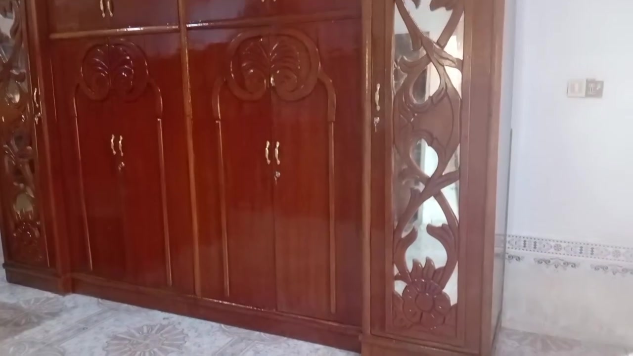 غرفة عراقية • ٦ملحق • الكرابلة