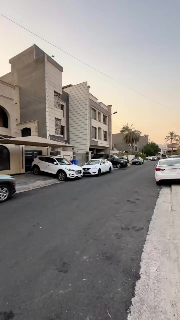 🏡 للإيجار باليرموك مشتمل ط1

📍حي الحمراء قرب ماركت صفاء 

🔸 2 غرف نوم
🔸 صاله +مطبخ 
🔸 مدخل مستقل 
🔸 كهربا وماء معزولين
🔸 حمام وتواليت 1

@الجميع

💵 السعر: مليون و 100 قابل للتفاوض 

📞 ***********

🟡 تتوفر أيضاً عروض سكنية وتجارية أخرى بمساحات وأسعار مختلفة تناسب جميع الميزانيات.

📱 للاستفسار أو للحصول على عروض خاصة، تواصل عبر الواتساب.

