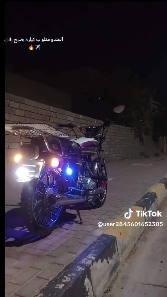 السلام عليكم دراجه سولنك 2024شرط جدييد 
شلعه ومعدل اشاير شغاله دبل اشاير شغاله 150cc
سلف وهندر تانكي نفخ دشبول اكتروني دبلات وره دبلات جدام شغاله الموطور مال جناي مكاني كياره يم جامع الرمانه لل تواصل ***********الخاص مسدود

