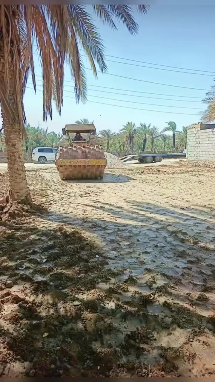 مكتب الملتقى للمقاولات 
 وبناء الدور السكنيه بالحاضر والتقسيط 
سعر المتر تشطيب 400 ألف دينار  / سعر المتر هيكل 200 ألف دينار

مواصفات العمل /
١. تنظيف الأرض ودفنها بالتراب 

٢. الحدل بالضلفيه على شكل مراحل 

٣. فرش طبقة سبيس والحدل بالمطاطيه

٤. خارطه من افضل المهندسين وحسب رغبة صاحب الدار بالنسبه للخارطه

٥. صب موقعي

٦. تسليح الرباط 8 خطوط والأتاري 25 سم

٧. رش علاج الأرضه الكلوريد الأمريكي

٨. طابوق الأصلاح 

٩. أرتفاع الدار ٣.٢٠ سم + رباط نازل ٣٠ سم

١٠. تسليح السقف ٢٥ سم والصافي ١٢.٥

١١. الطابق الثاني نفس المواصفات ماعدا الصب يكون فرش + رباط نازل في مقدمة الدار

١٢. شبابيك المنيوم يتراوح سعر المتر من 60 إلى 70 ألف دينار

١٣. ابواب خشب تفصال 5 ملم

١٤. لباخ + بورك + جص للدار من الداخل + لباخ الواجهه

١٥. لوح للمطابخ والصحيات

١٦. أرضية البيت بورسلين ١٤ ملم

١٧. كهرباء سعودي + ماء سمارت + مجاري البركه 

١٨. شتايكر للسطح
١٩. أسمنت دوح المقاوم

ملاحظه / يقسم المبلغ الأجمالي على كل مرحله 
يعني بداية عمل كل مرحله يسحب مبلغ الدفعه
مكتب الملتقى للمقاولات/ ناصريه شارع المعهد الفني
***********
