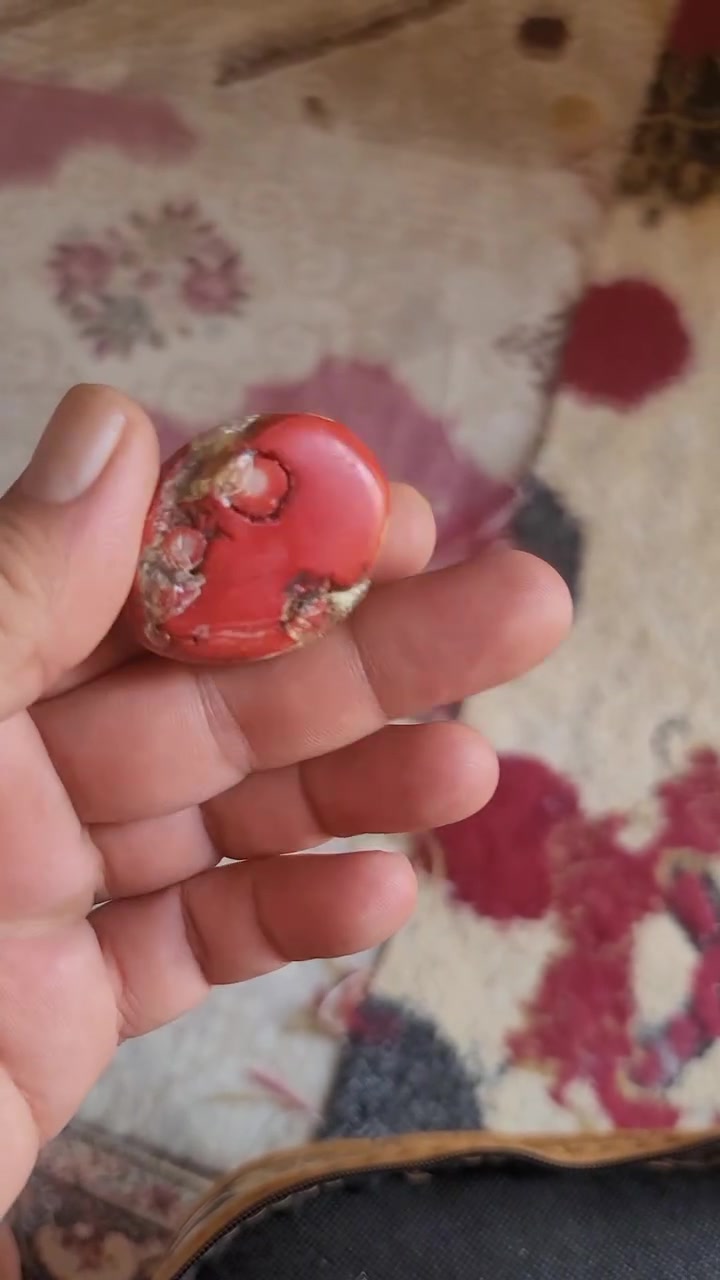 كلمن وسعره خابر وتدلل ماختلف وياك***********

