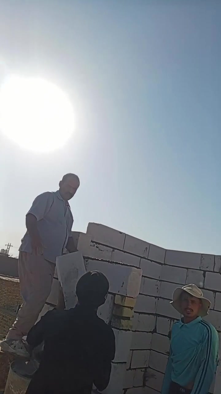 السلام عليكم انا بخدمتكم هاي ولايتي يوميتي 60 وادق 4000 مشروطات اشتغل جوه السوق وشرط فيديوهات شوفوها***********@

