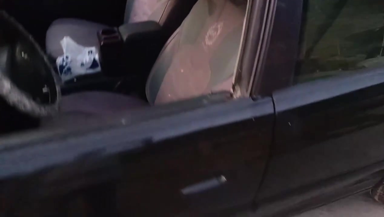 السلام عليكم  من رخصه الادمين المحترمين 
اخوان اوبل بزون موديل ٢٠٠٠ رقم اربيل الدولي للبيع محرك و كير بطه لاصرف ولابخار بشرط كير جديد شاده سياره تعمير جديد تخم تاير جديد تبريد قطعتين ثلج تتفيه شغال  دوشمه وكاعيه سياره بدون ضربه صبخ جماليه جديد سياره مال جناي  وبسمي  وسعر ٥٨ وبي مجال للشراي  
رقم مبايل بي واتساب
***********
