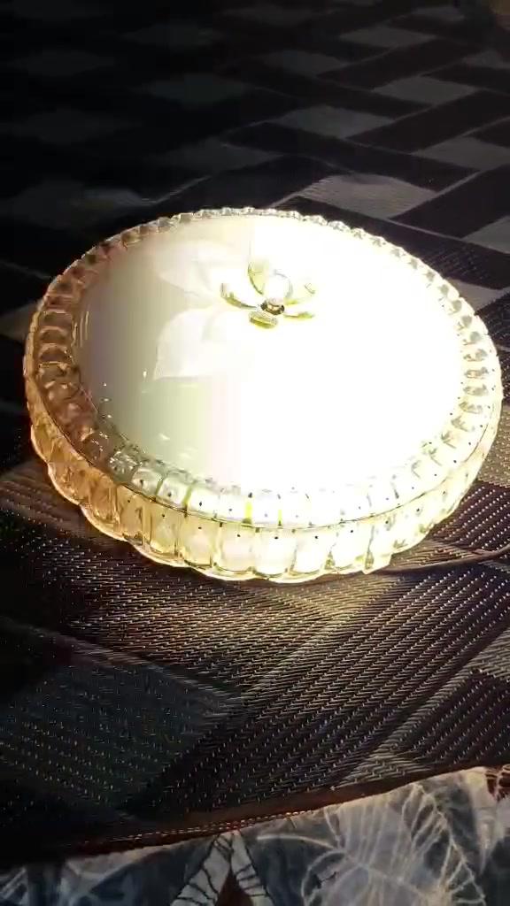 السلام عليكم ثوريه للبيع مستخدمه شي قليل السعر 90 وبيه مجال
