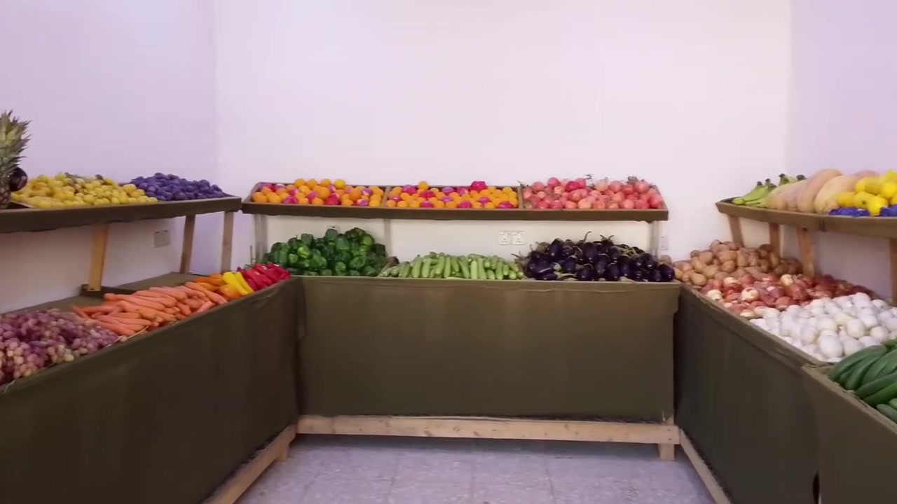سلام عليكم 
ميوزه مال بقال للبيت ٦ كبار واحد زعير 
مكانهن الكاظمية الطي اذا الي يريد المحل هم نتراهم 
لان راح اعوفه *********** واتساب
