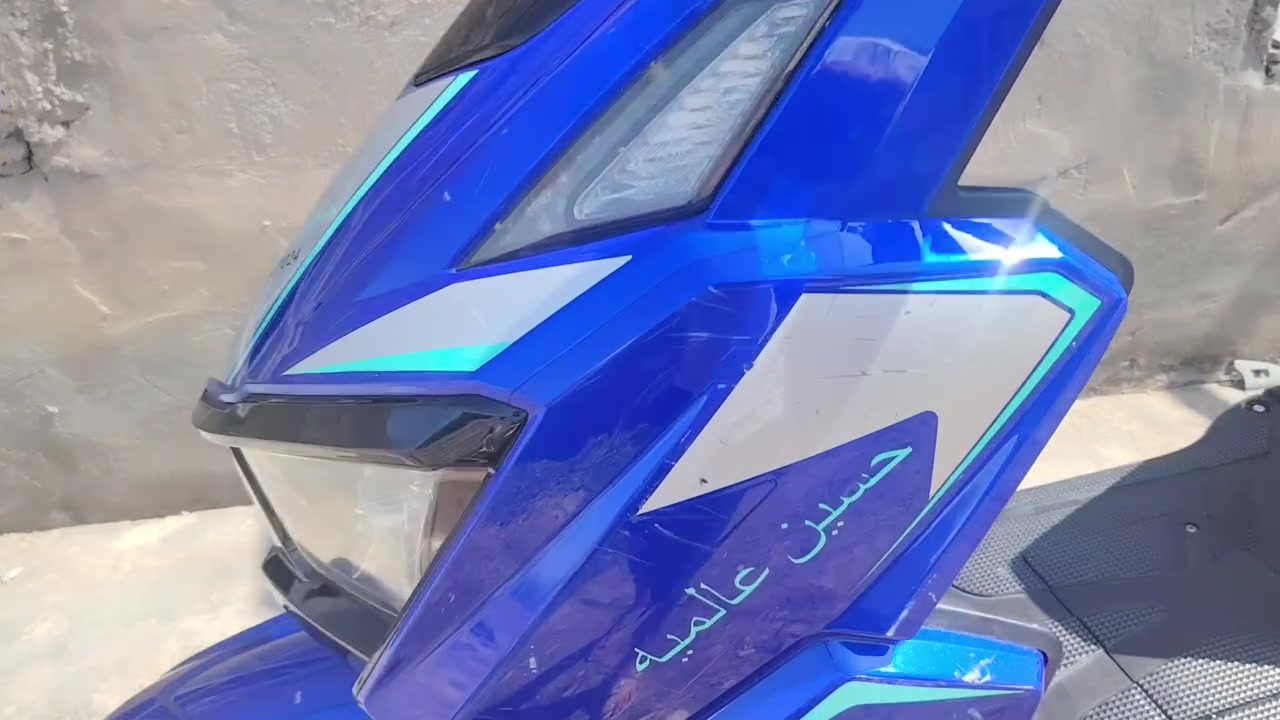 سلام عليكم دراجه شحن
بطاريات عدد 6 مفولات صار شهر ونص من شادهن 

نضام بك ترجع 

تايرات بعدهن جدد 
بركيات جدد 
الدراجه ترايك البغداد 
دراجه مفوله وحق الله  بس محتاج وريد ابيعه  المكان لاين قرب مستودع المشاهده ***********
