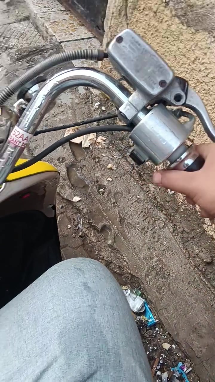 بيع دراطه جوكر المكينه مالته مال ماكس عدله سرعته 120 نضافه فول سعره ب700الاف وبيه مجال عنوان بغداد المدينه الصدر رقمي ***********

