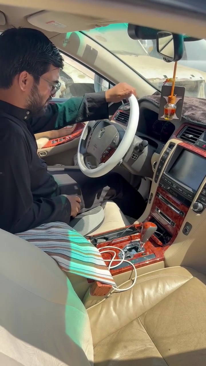***********سلام 🎌عليكم اخوان حداديه 🎌وتصليح مشط استيرن الشاهينا ملكه ماجستا راس ثور ابوفهد لتحوير 🎌تحياتي لجميع 🎌النجف حي الصناعي سايدين غرفت الحراس🎌🎌🎌🎌🎌🎌
