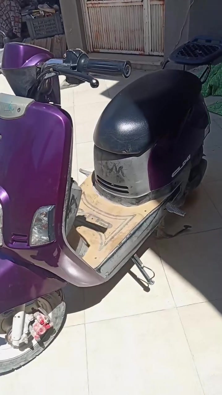 السلام عليكم دراجه للبيع بوليس سعرها 500 مو بيها مجال وهذا الرقم ***********
