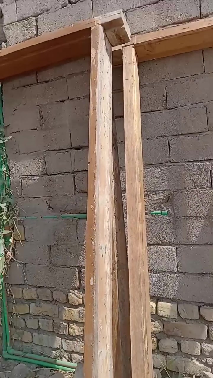 السلام عليكم اخوان شبابيك حديث كلش نضيفه وثقيله للبيع وجراجيب خشب للبيع كلش  نضيفه كل التفاصيل بالفيديو رقم الهاتف النقال ***********
