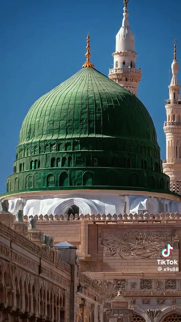 السلام عليكم ورحمة الله وبركاته
تعلن شركة  ‏

🔵 اهل الطيب للحج والعمرة  رحلة عمرة محرم الثانية 🔵      

 ( رحلة إلى  الديار المقدسة طريق البر برنامج سكن محبس الجن )🕋🕋🕋🕋🕋🕋           
تاريخ الرحلة 2026/8/22 

السعر (400$)دولار شامل مايأتي  

١- فندق مركزي بالمدينة المنورة

فندق  اورنسيس بمكة المكرمة محبس الجن

٢- مرشد ديني مع كادر مميز لخدمة المعتمرين

٣- مزارات مكه والمدينة 🚌

٤- 3ليالي  في المدينة المنورة

    و6ليالي في مكة المكرمة

٥- احرام + حقيبه كبيرة+حقيبه صغيرة🛍

٦.  عنده اضافة ثلاث وجبات طعام (فطور+غداء+ عشاء) يضاف 100دولار

 بعقوبة بهرز شارع الجمعية ***********

متوفر قسط لحاملي بطاقة الماستر كارد الرافدين حصرا ويكون الاستقطاع لمدة عشرة اشهر 

اهلااا وسهلااا ومرحباً بالجميع
#وكيل_معتمد

