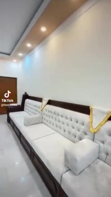 معمل أبو حسين الرمضاني الناصرية الشطره شعله شارع بني زيد مقابل مطعم الأمير سعر متر حسب نوع الخشب تريده انته موجود سعر المتر من 100الى 150 بس فرق الهيكل الخشب@إشارة ***********@@إشارة
