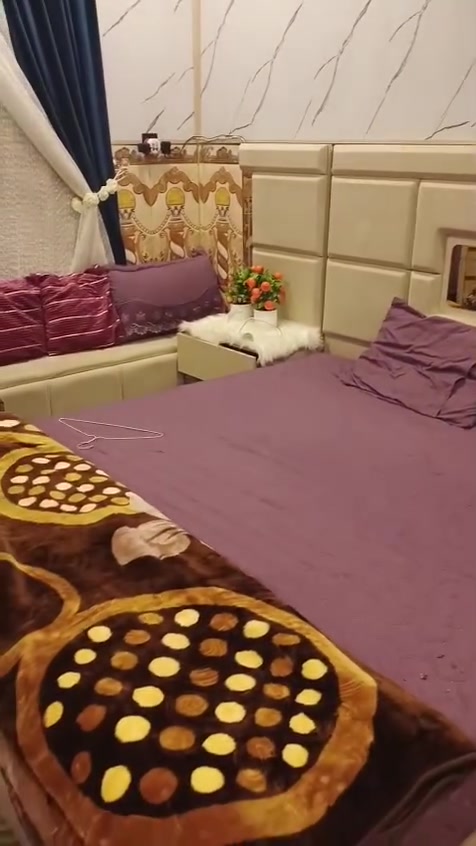 قرفه اخشاب استخدام 3 أشهر جديدة شخط مابيه اخذناها مليون و750 نوعيه مضبوطه انريده 900 قفله مكاني بصره القبله ***********
