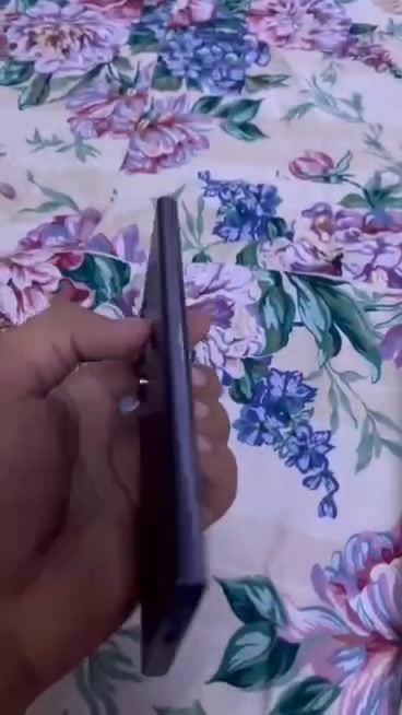 السلام عليكم
S23 ultra 256 
دبل خط شرق اوسط 
نضافه ١٠٠/١٠٠ فقط ضربه بطرف الشاشه مماثره ابد 
للمراوس فقط شعندك نزل مابيع فقط مراوس 
بغداد/بسمايه