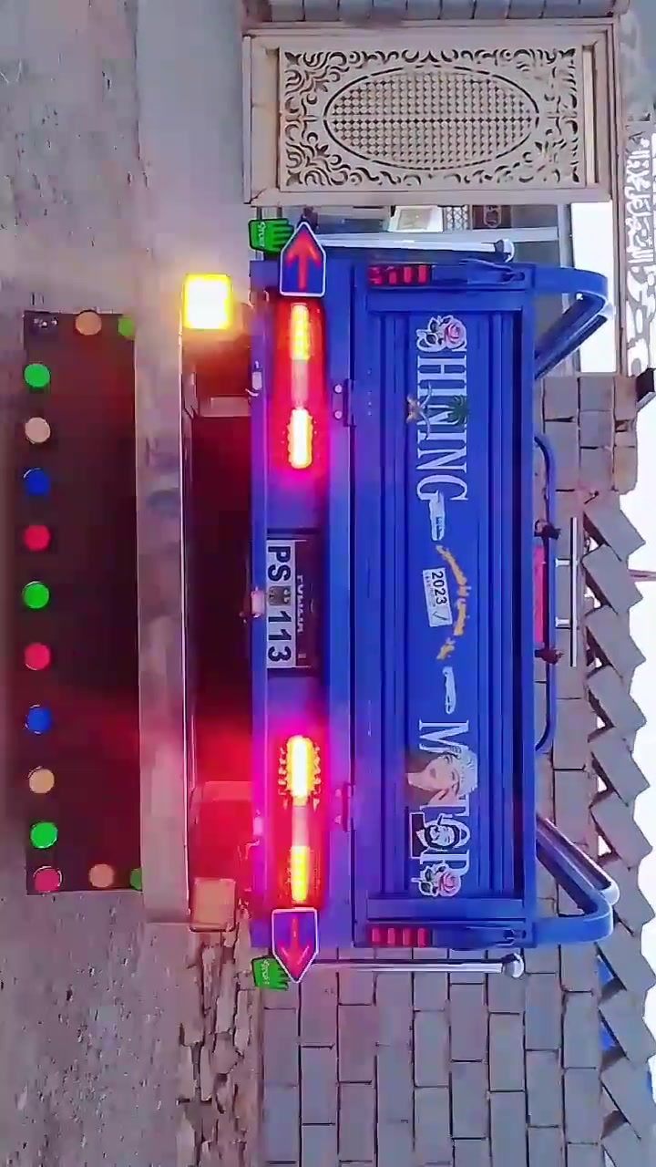 ***********
