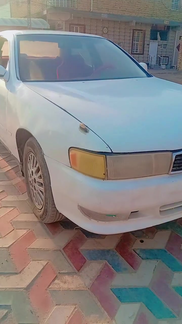 سلام عليكم  للبيع كرستهه موديل 93مكينه وكير  ثنين اونص  حداديه تخم تاير كرهبائيات كله جاهزه  رقم واسط  سعر 42المكان ناصريه شطره تواصل ***********
