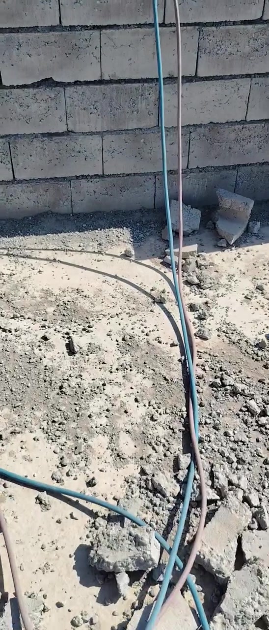 السلام عليكم يوجد خدمة توصيل لحيم خزانات متنقل نجيك للبيت لاصعد ولاتنزل🤔 ولااتعب نفسك شقل درجه اولا لحيم كاربون حديد ابراص لجميع الخزانات ***********)🫡(***********

