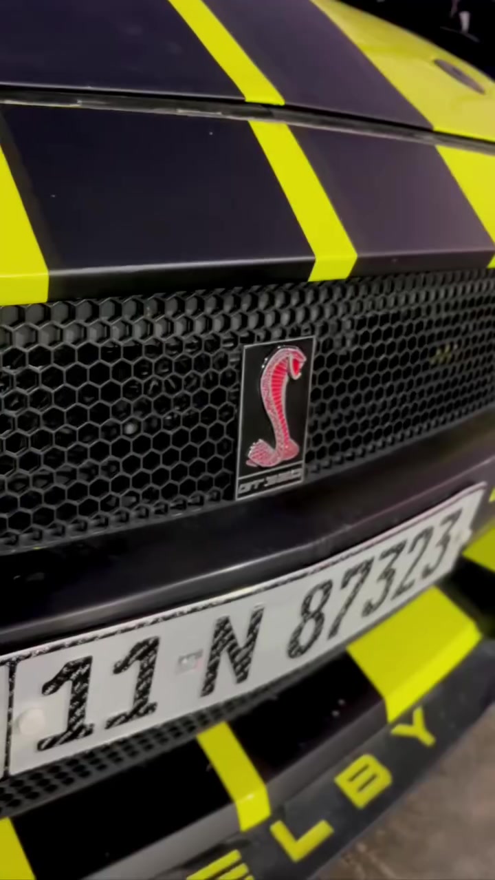 مستعجل ع البيع نقد فقط لا مراوس ولا قسط #نقد
موستنك gt v8 5.0L كايوتي
 حادثها مال امريكا دعاميه وبراكيت دعاميه 
وبالعراق جاملوغ امامي  
عليها صبغ ليموني لونها البلادي اصفر بدون دواخل  
موديل ١٧ 
بريميوم اعلى فئه 
موصفات السياره :-
كشنات  جلد كهرباء وتبريد تدفئه بالكشنات 
داخل ٧ الوان وترحيب كامل 
شاشه جبيره سنك 3
شفتات ستيرن وتحكم كامل 
5 انضمة قياده 
دخول ذكي وبصمات ابواب 
مري ترحيب شعار موستنك 
—- نجي ع الاضافات الي على السياره 
جكات s3 اخر اصدار تحكم ع التلفون 
بك لايت اوربي دخاني 
كت شيلبي كامل لايتات و دعاميات وبنيد وحتى الوياله شيلبي 
كزوز كامل من الطول للطول وحتى الدبات الخلفيه اكتف اكزوز تحكم ريمونت كورسا 
داخل كاربون بالكامل ٤٧ قطعه 
لد متغير اوريكال بي اكثر من ٢٣٠ مود وحركه 
اذرعه صدر ريسنك 
بلكات ريسنك
ثلاجه بورتد 
سبايدر شيلبي
مصروف عليها اكثر من ٥٠ ورقه
مكاني ديالى بعقوبه ***********
السياره مكلفتني بكد سعرها ونشرتها بسعر مناسب لأن مستعجل على فلوس
السعر 155$
