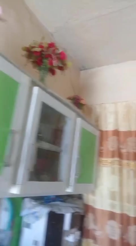 بيع مستعجل 🔥🔥
بيت 100 متر للبيع 👇 
حي النداء منطقة 59 قرب جامع حبيب ابن مظاهر 🎗️
بي غرفة وصاله ومطبخ بدون استقبال 💥 
الأساس تجعيب والسقف عكاده
السعر سعر عرصه 
46 مليون مع المجال 💸 💸 💰
*********** ☎️☎️
وشعدكم بيوت للبيع للايجار للرهن اعرضوها يمنا تنباع وتتاجر باسرع وقت ممكن

