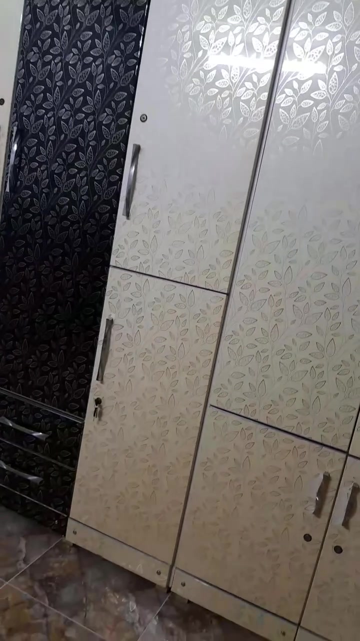 مكبس بالونات • ٧ أبواب • صناعة يدوية