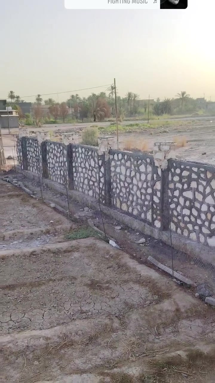 السلام عليكم بناء حجر اسيجه بيوت رصف انهر حدائق في كل محافضات البنه ابو فرات ***********

