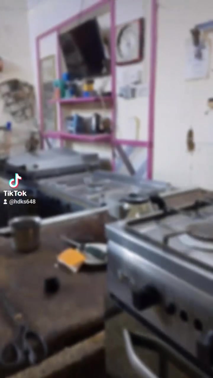 صيانه عامه اتصل على هذا الرقم واحنا يمك ***********
