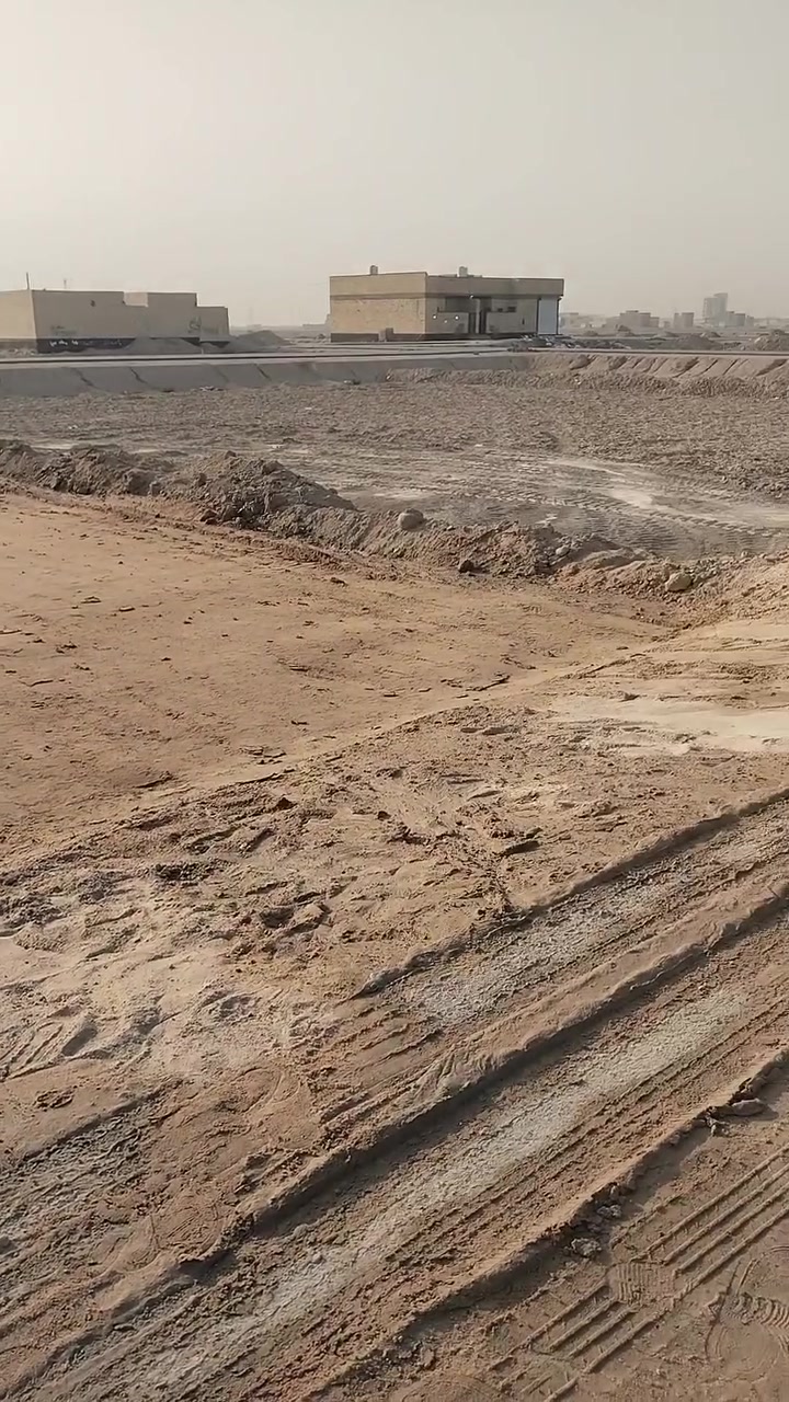 حي الفردوس • ٣ طبقات • شغل درجه اولى