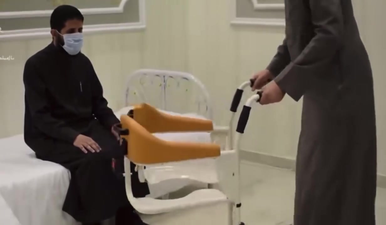 كرسي عجزه • جديد • ٤٨/٥٠سم